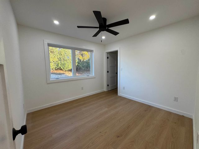 24 Victor Place, Rutland City, VT 05701