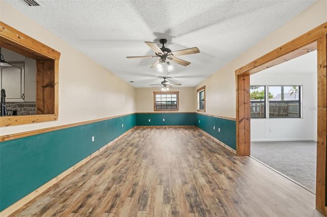 121 CRANE RD, Venice, FL 34293