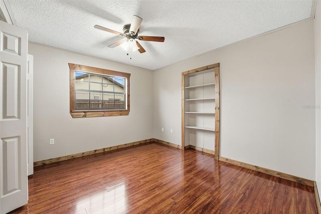 121 CRANE RD, Venice, FL 34293