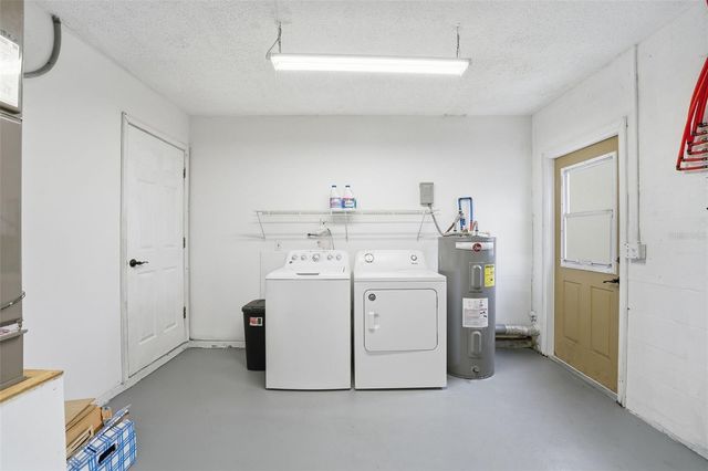 121 CRANE RD, Venice, FL 34293