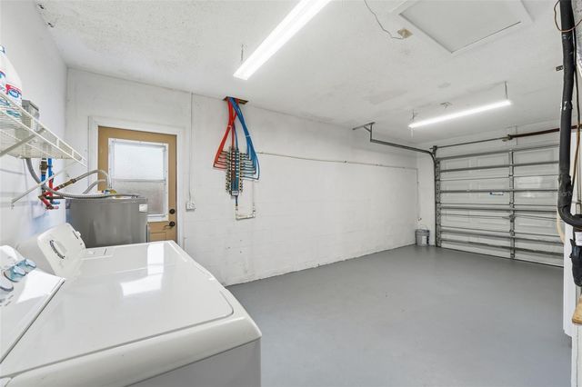 121 CRANE RD, Venice, FL 34293