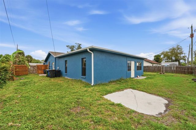 121 CRANE RD, Venice, FL 34293