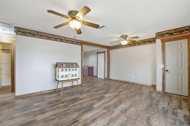 121 CRANE RD, Venice, FL 34293