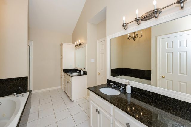 10726 Pinebrook Ave, Baton Rouge, LA 70809