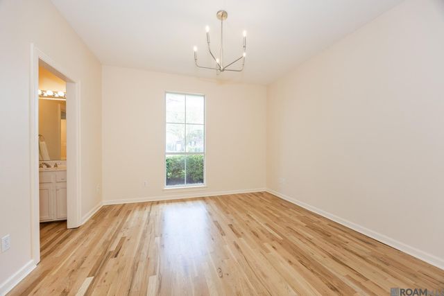 10726 Pinebrook Ave, Baton Rouge, LA 70809