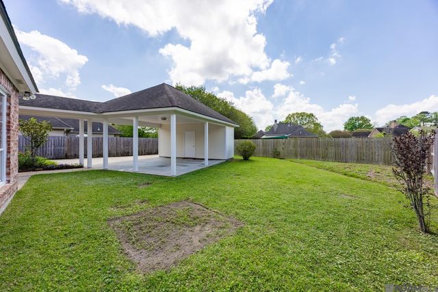 10726 Pinebrook Ave, Baton Rouge, LA 70809