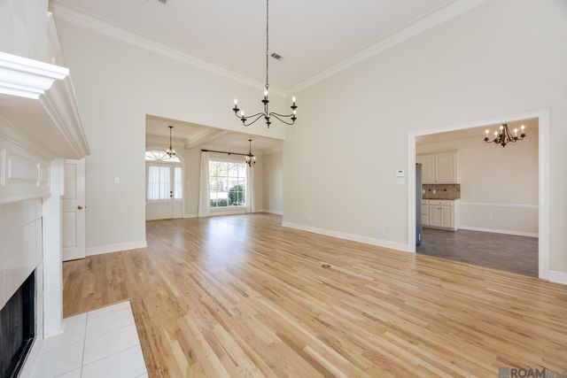 10726 Pinebrook Ave, Baton Rouge, LA 70809