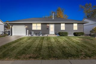 6216 Langdon Avenue SW, Cedar Rapids, IA 52404