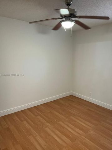 1561 Balfour Point Drive B, West Palm Beach, FL 33411