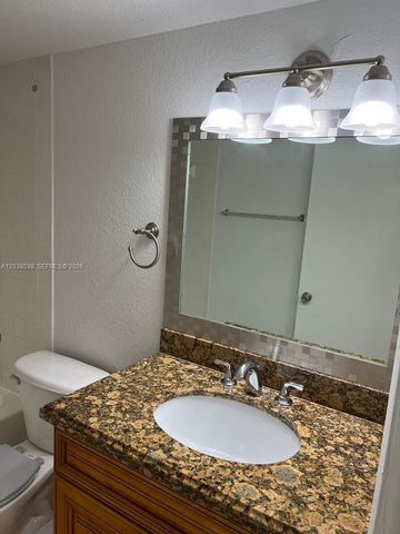 1561 Balfour Point Drive B, West Palm Beach, FL 33411