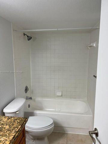 1561 Balfour Point Drive B, West Palm Beach, FL 33411