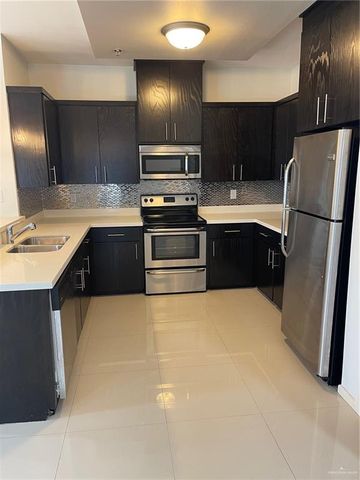 1312 E Daffodil Avenue A, Mcallen, TX 78501