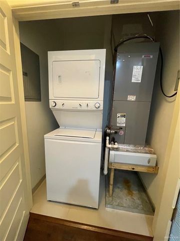 1312 E Daffodil Avenue A, Mcallen, TX 78501