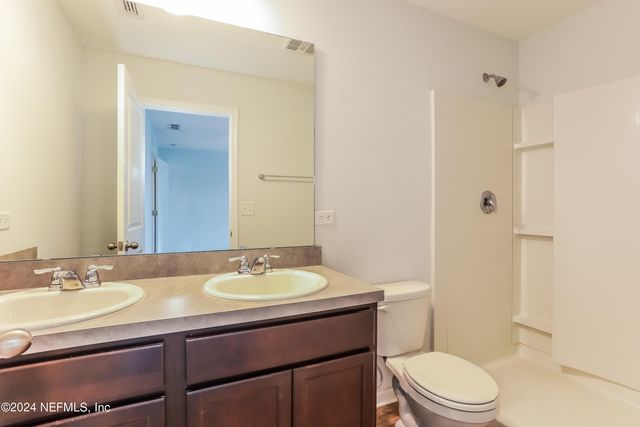 516 EISEMAN Way, Jacksonville, FL 32216