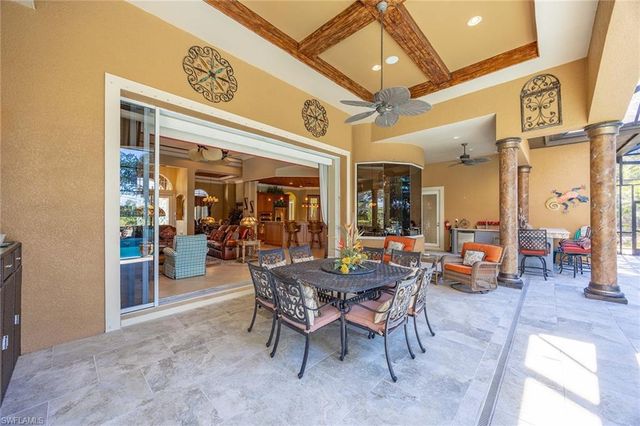 9034 Shenendoah CIR, Naples, FL 34113