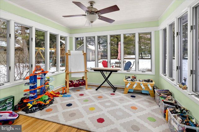 14 BALDWIN ST, Pennington, NJ 08534