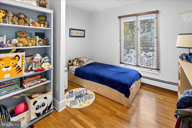 14 BALDWIN ST, Pennington, NJ 08534