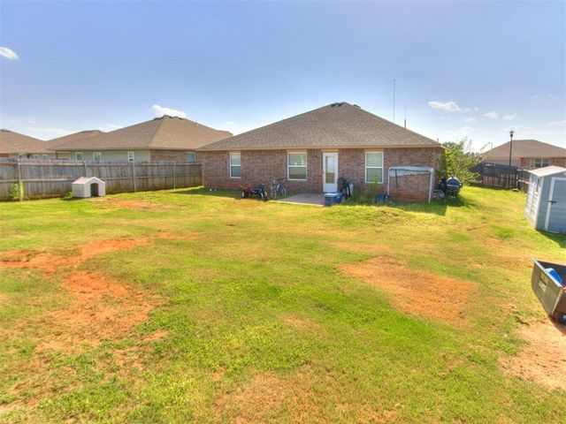 9636 Emilie Grace Lane, Moore, OK 73160
