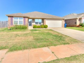 9636 Emilie Grace Lane, Moore, OK 73160