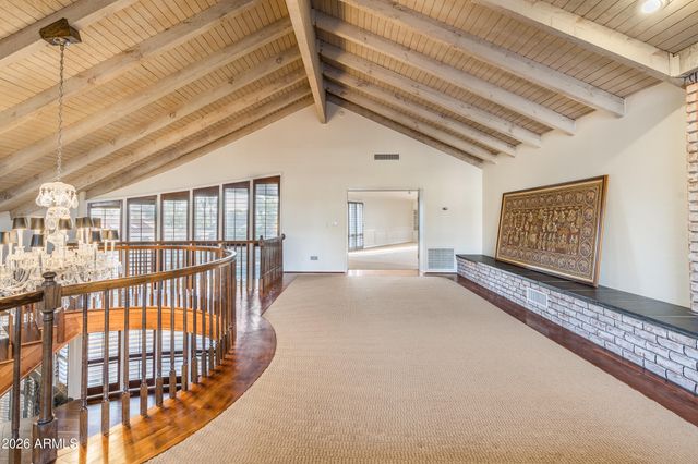211 W KALER Drive, Phoenix, AZ 85021