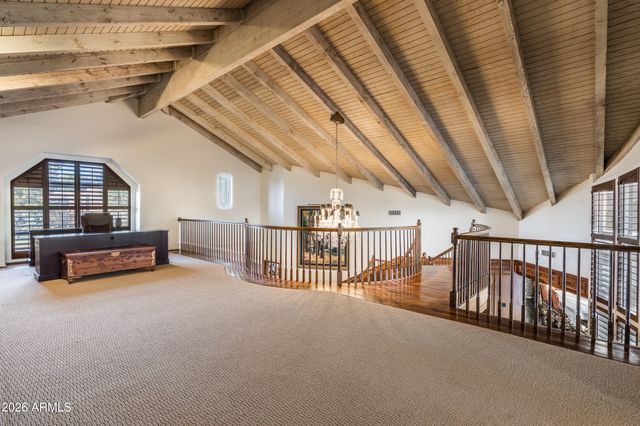 211 W KALER Drive, Phoenix, AZ 85021