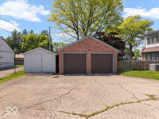 325 Winding Way, Anderson, IN 46011