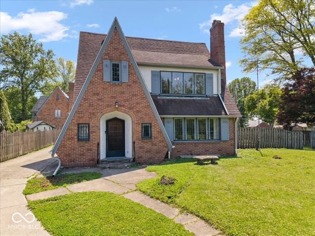 325 Winding Way, Anderson, IN 46011