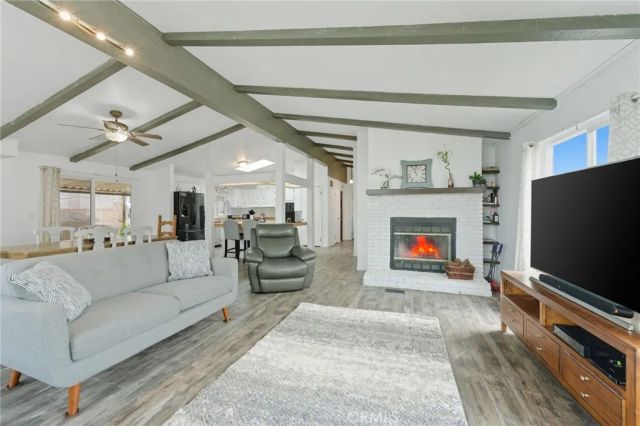 10961 Desert Lawn 101, Calimesa, CA 92320