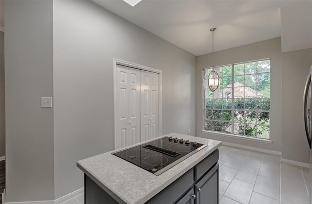 4230 Mountain Peak Way, Kingwood, TX 77345