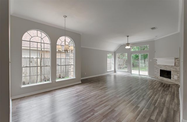 4230 Mountain Peak Way, Kingwood, TX 77345