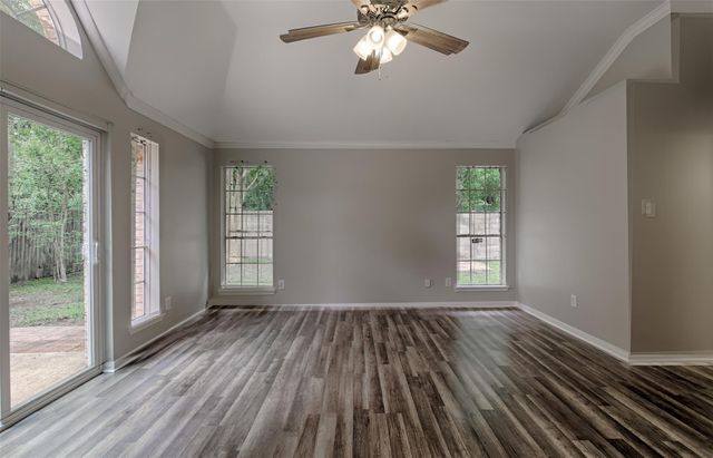 4230 Mountain Peak Way, Kingwood, TX 77345