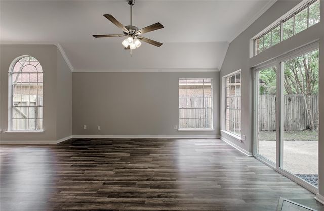 4230 Mountain Peak Way, Kingwood, TX 77345