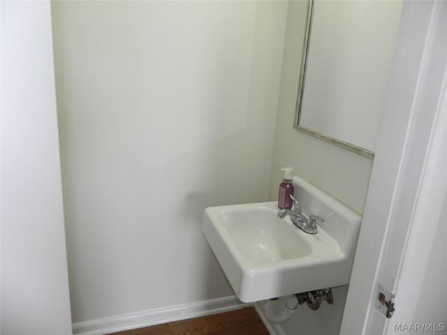 2889 Claud Road, Eclectic, AL 36024