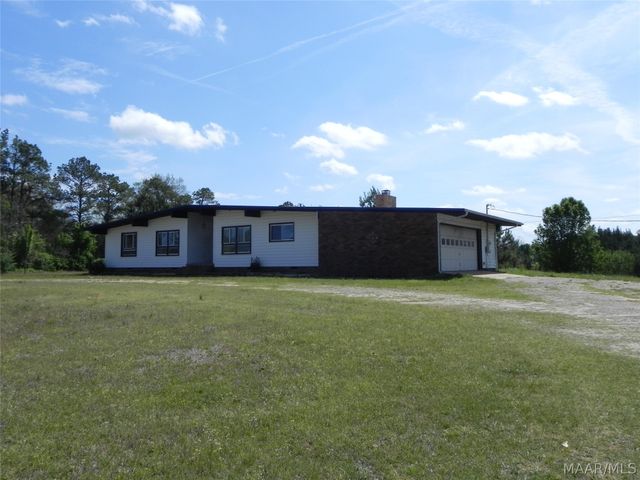 2889 Claud Road, Eclectic, AL 36024