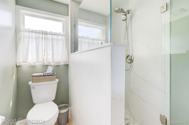 4190 Arlington Drive, Royal Oak, MI 48073