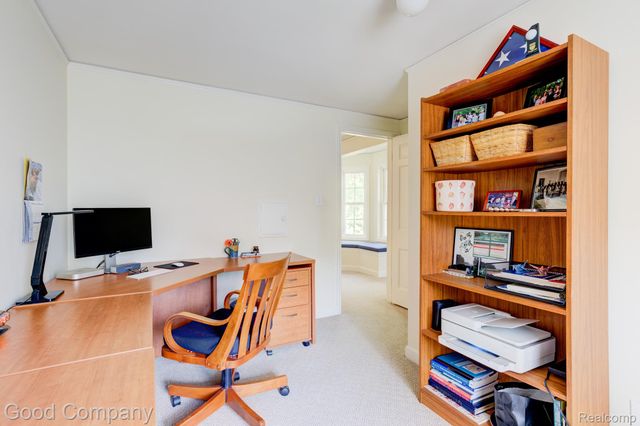 4190 Arlington Drive, Royal Oak, MI 48073