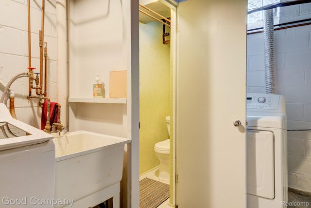 4190 Arlington Drive, Royal Oak, MI 48073
