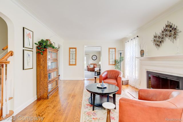 4190 Arlington Drive, Royal Oak, MI 48073