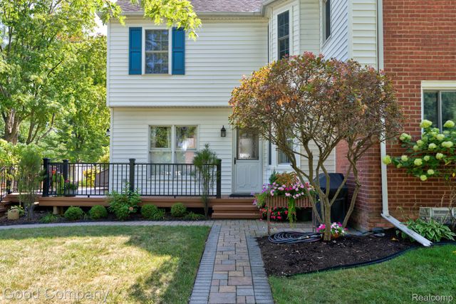4190 Arlington Drive, Royal Oak, MI 48073