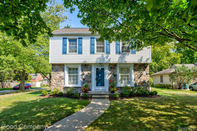 4190 Arlington Drive, Royal Oak, MI 48073