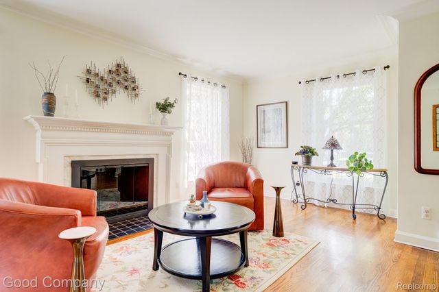 4190 Arlington Drive, Royal Oak, MI 48073