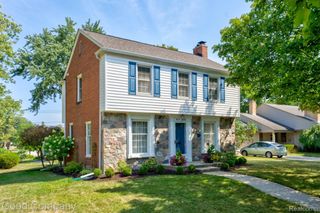 4190 Arlington Drive, Royal Oak, MI 48073