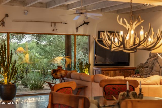 1042 N BOULDER Drive, Carefree, AZ 85377