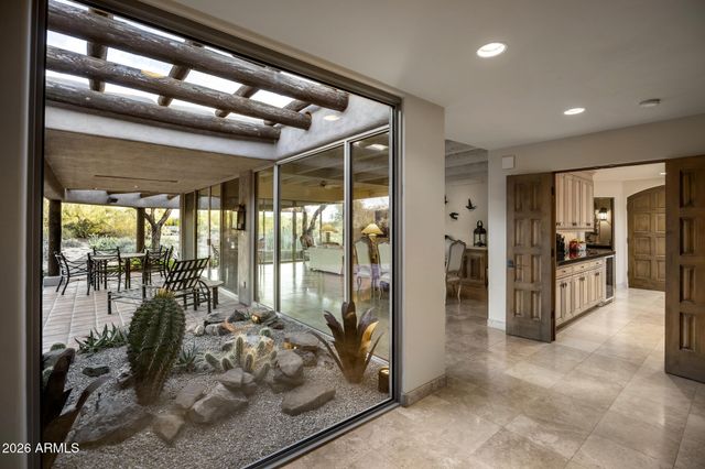 1042 N BOULDER Drive, Carefree, AZ 85377
