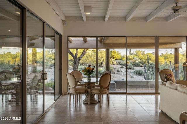 1042 N BOULDER Drive, Carefree, AZ 85377