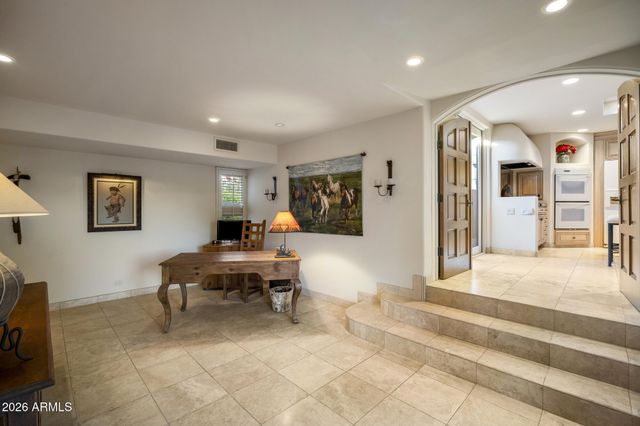 1042 N BOULDER Drive, Carefree, AZ 85377