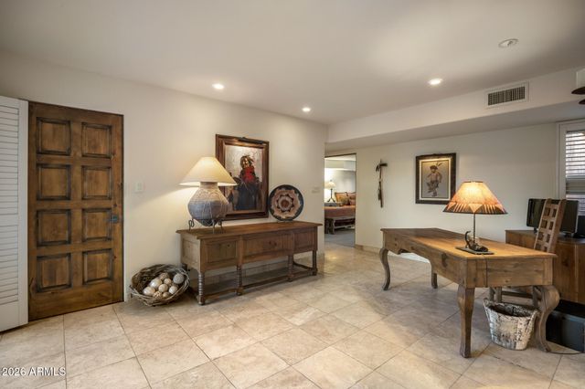 1042 N BOULDER Drive, Carefree, AZ 85377