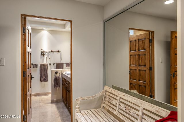 1042 N BOULDER Drive, Carefree, AZ 85377