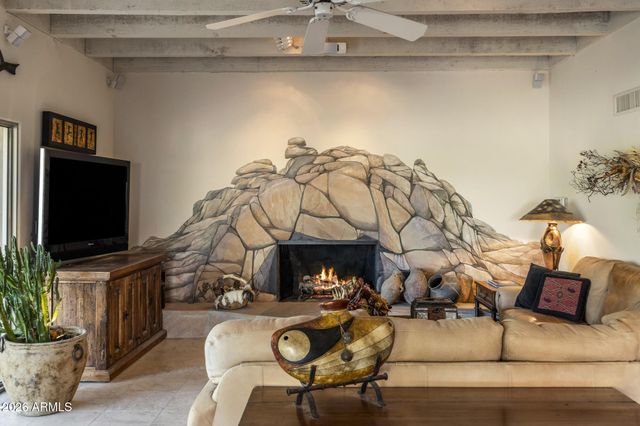 1042 N BOULDER Drive, Carefree, AZ 85377