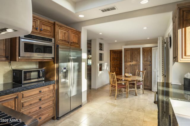 1042 N BOULDER Drive, Carefree, AZ 85377